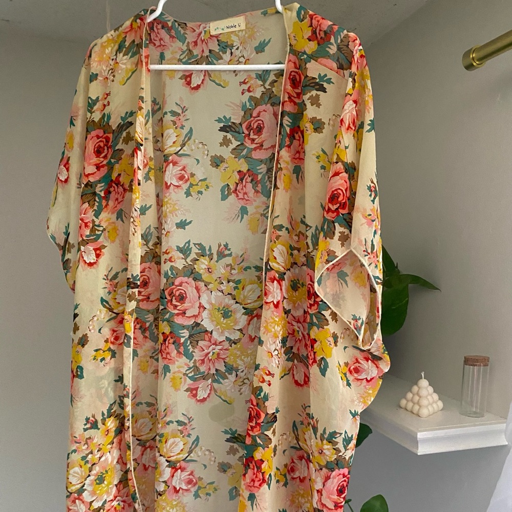 Flower kimono